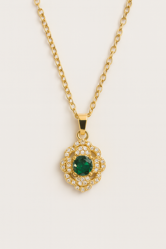 Emerald Bloom Pendant – Green Stone & Crystal Artificial Jewellery