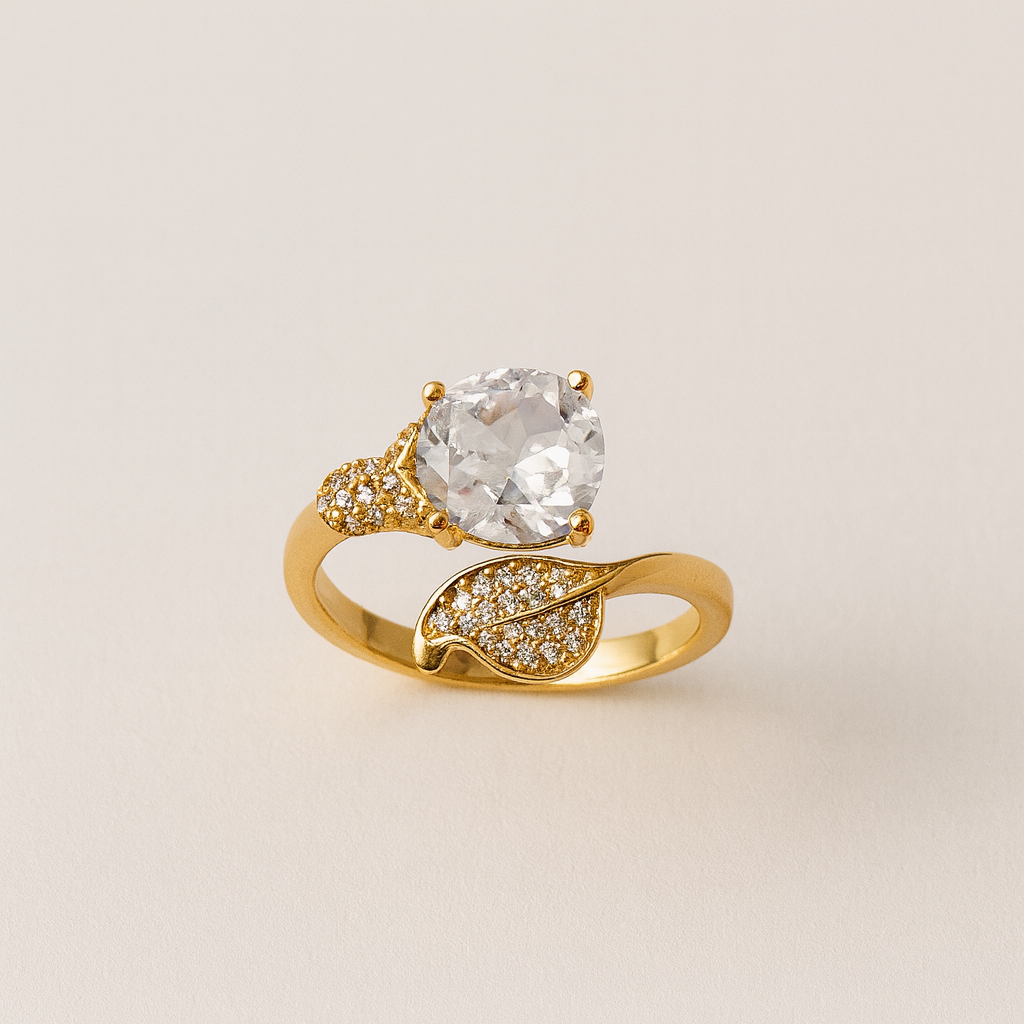 Crystal Leaf Ring – Elegant Artificial Jewelry with White Gemstone