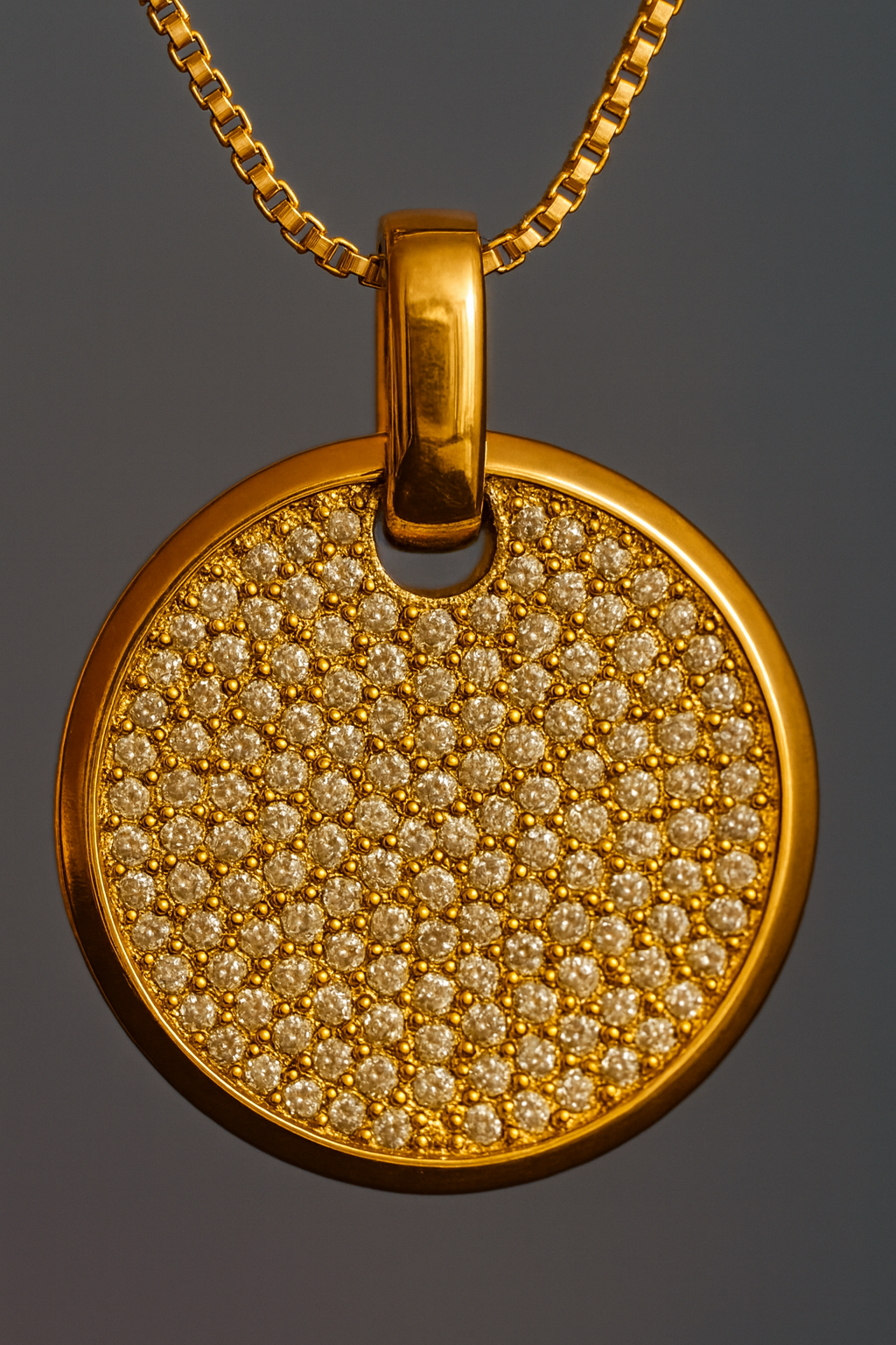 Golden Radiance Medallion Pendant – Crystal Studded Round Artificial Jewellery